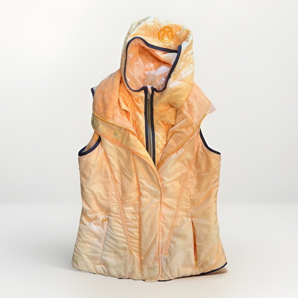 Lululemon Glacier Vest Women's Size 8 Yellow Fleece Lined Puffer Hooded